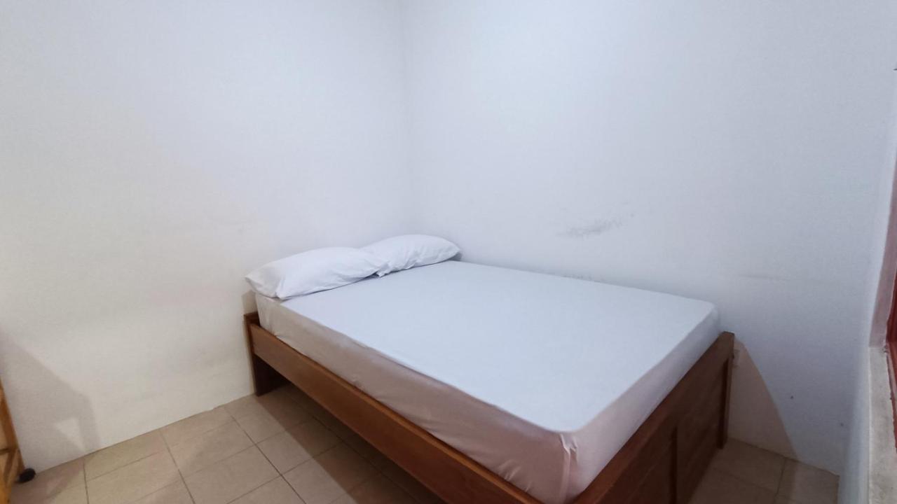 Oyo 91341 D'Phoenix Anggrek Syariah Residence ジャカルタ エクステリア 写真