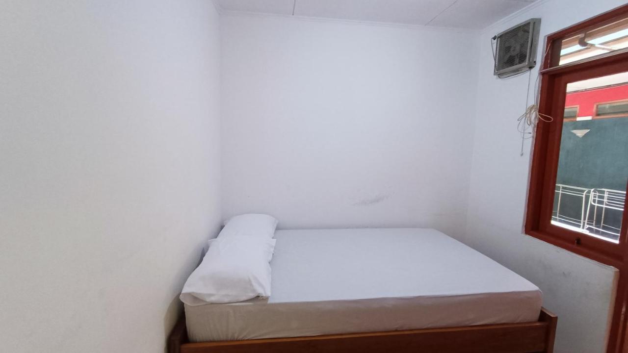 Oyo 91341 D'Phoenix Anggrek Syariah Residence ジャカルタ エクステリア 写真