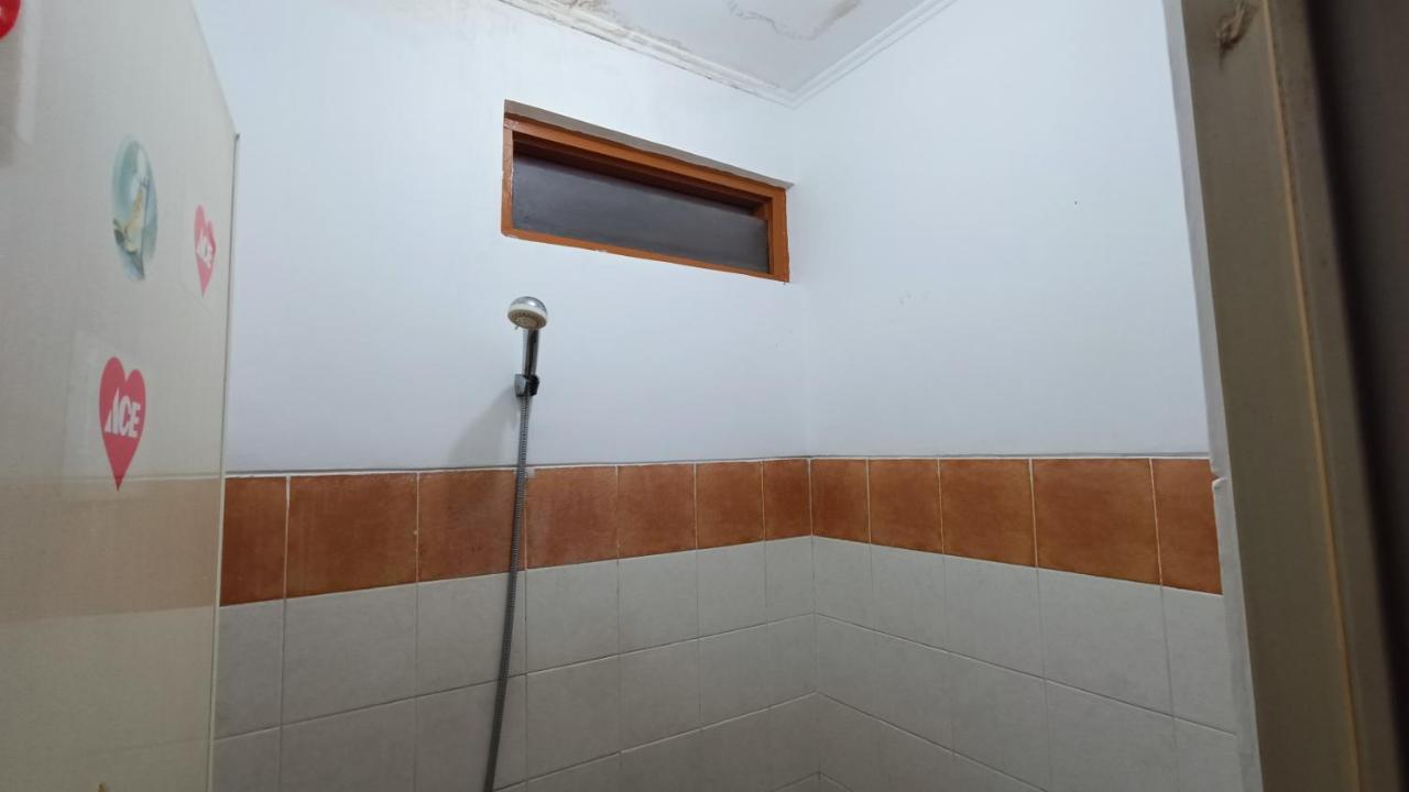 Oyo 91341 D'Phoenix Anggrek Syariah Residence ジャカルタ エクステリア 写真