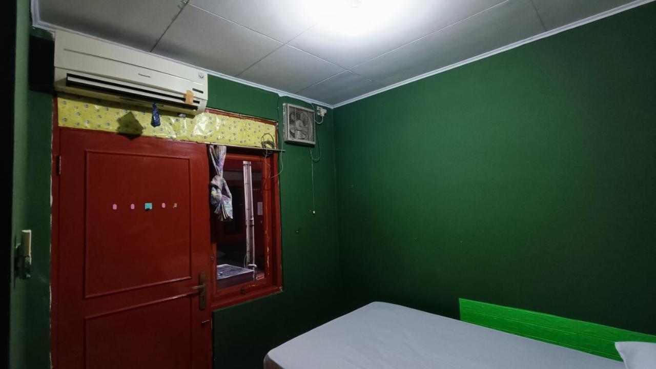 Oyo 91341 D'Phoenix Anggrek Syariah Residence ジャカルタ エクステリア 写真